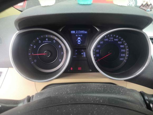 [金华·闽H] 二手现代朗动2012款 1.6L 手动领先型