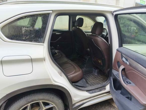 [武汉·鄂A] 二手宝马宝马X12018款 sDrive18Li 尊享型