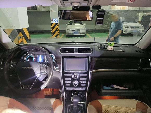 [杭州·浙A] 二手哈弗哈弗H22016款 红标 1.5T 自动两驱豪华型