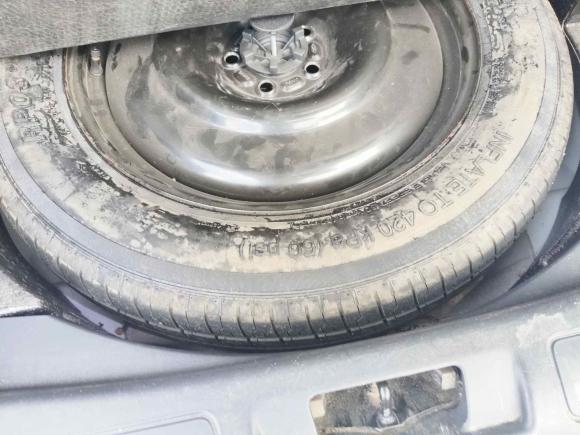 [南昌·赣M] 二手路虎揽胜极光2015款 2.0T 五门智耀版