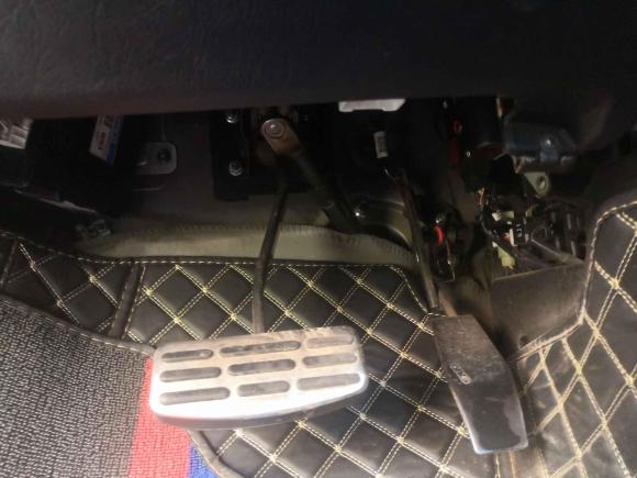 [上海·鲁G] 二手现代酷派2006款 2.7L AT