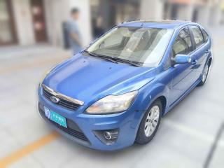 福特福克斯2011款 两厢 1.8L 自动时尚型