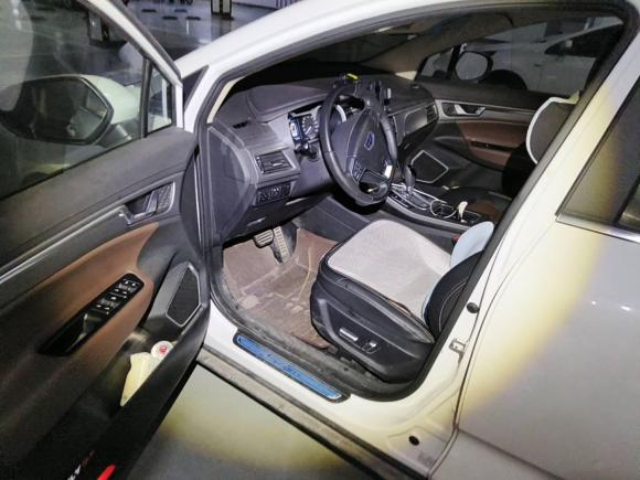 [上海·皖D] 二手吉利汽车帝豪GS2016款 运动版 1.3T 自动臻尚型