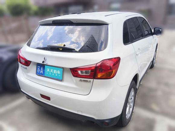 [上海·苏A] 二手三菱劲炫ASX2013款 2.0L 手动两驱舒适版