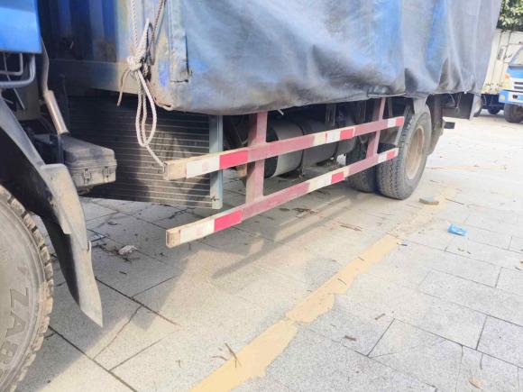 [佛山·粤A] 二手金杯金杯金卡S22024款 1.6L 手动单排3.05米货厢后单轮舒享型SWJ16