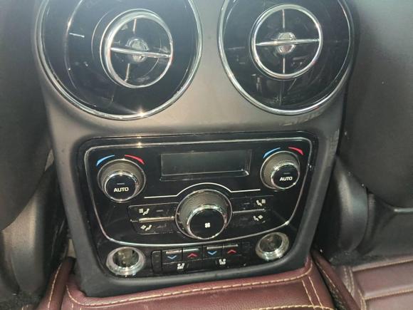 [杭州·浙A] 二手捷豹捷豹XJ2012款 XJL 3.0 全景商务版