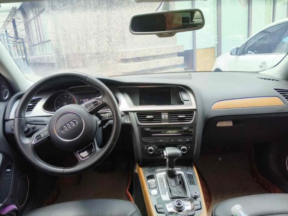 [济南·鲁A] 二手奥迪奥迪A4L2016款 35 TFSI 典藏版 S line豪华型