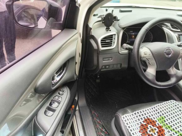 [佛山·粤E] 二手日产楼兰2015款 2.5L XL 两驱智尚版