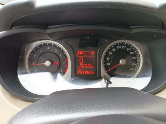 [深圳·粤B] 二手启辰启辰R502013款 1.6L 手动时尚版