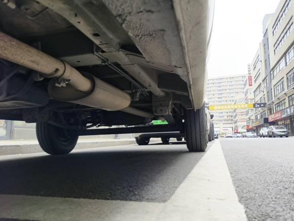 [嘉兴·浙A] 二手上汽大通MAXUS新途V802020款 2.5T AMT经典城配王短轴中顶2/3座