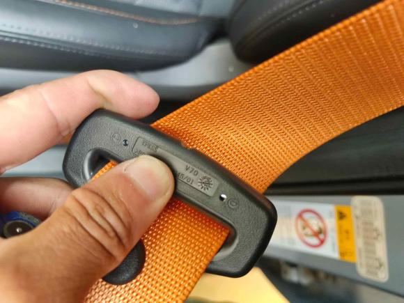 [深圳·鲁A] 二手长安长安UNI-T2022款 1.5T 运动版 尊贵型