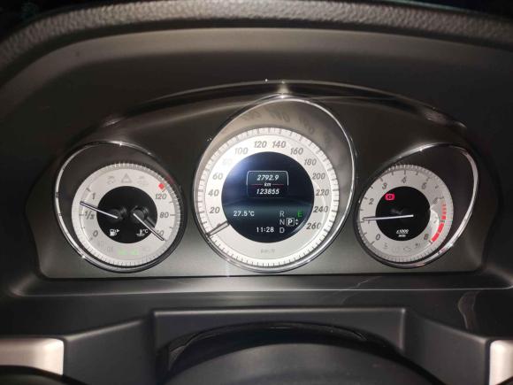 [上海·沪D] 二手奔驰奔驰GLK级2013款 GLK 300 4MATIC 动感天窗型