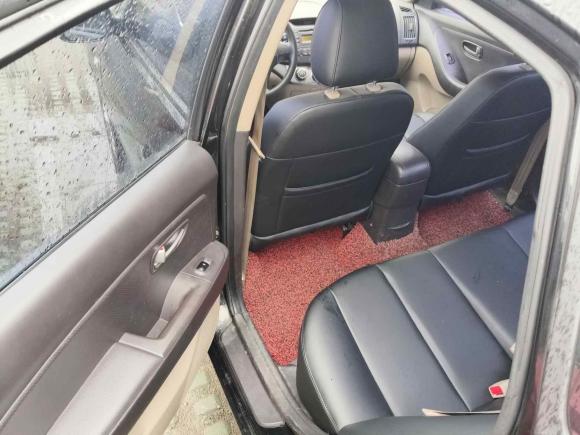 [嘉兴·浙F] 二手现代悦动2011款 1.6L 手动舒适型