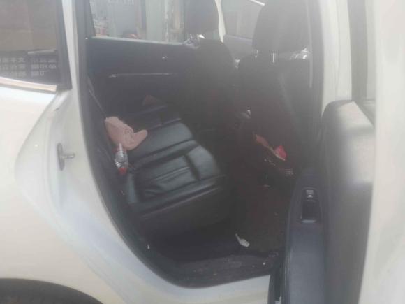 [温州·浙C] 二手标致标致30082013款 2.0L 自动潮流版