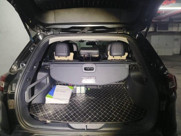 [广州·粤R] 二手Jeep自由光2016款 2.4L 专业版