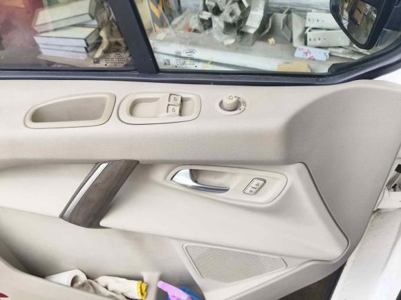 [深圳·粤B] 二手福特途睿欧2016款 2.0T 手动精睿版