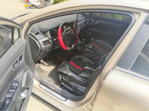 [西安·陕A] 二手吉利汽车帝豪GS2016款 优雅版 1.3T 手动领尚型