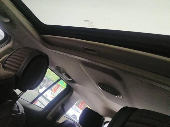 [杭州·浙A] 二手Jeep自由客2012款 2.4 运动版