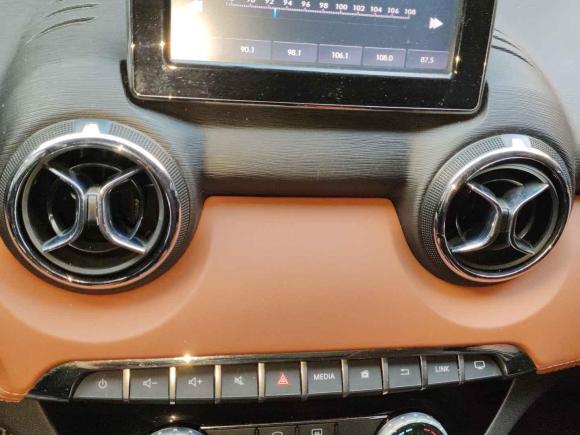 [武汉·鄂A] 二手北京汽车绅宝X352016款 1.5L 自动豪华版