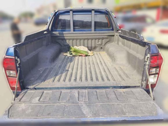 [无锡·豫S] 二手五十铃铃拓2020款 2.5T两驱自动领航版 国VI 加长版JE4D25Q6A