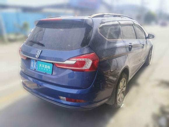 [佛山·粤X] 二手宝骏宝骏310W2017款 1.5L 手动时尚型 国V