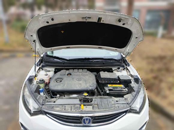 [上海·苏N] 二手长安逸动XT2016款 1.6L 手动俊酷型