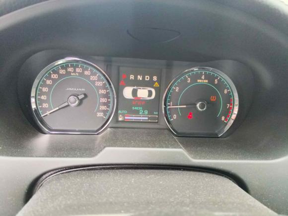 [广州·粤A] 二手捷豹捷豹XF2015款 XF 2.0T 风华版