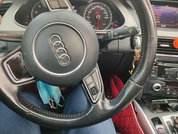 [南通·苏F] 二手奥迪奥迪A4L2015款 45 TFSI quattro个性运动型