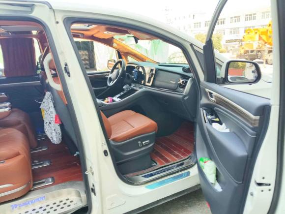 [上海·沪D] 二手广汽传祺传祺M82021款 大师系列 390T 至尊版