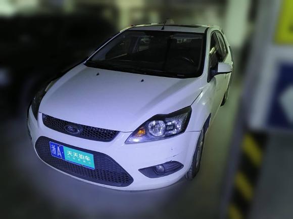 福特福克斯2013款 两厢经典 1.8L 自动百万纪念版「杭州二手车」「天天拍车」