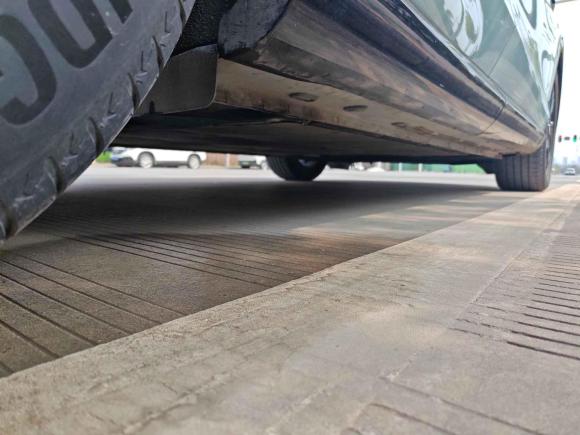 [武汉·鄂A] 二手智己汽车智己LS72023款 90kWh Elite后驱版