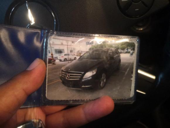 [上海·沪B] 二手奔驰奔驰R级2017款 R 320 4MATIC 豪华型臻藏版