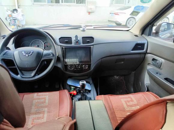 [常州·苏D] 二手五菱汽车五菱宏光2014款 1.5L S标准型