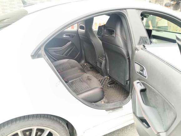 [上海·沪C] 二手奔驰奔驰CLA2018款 CLA 220 4MATIC