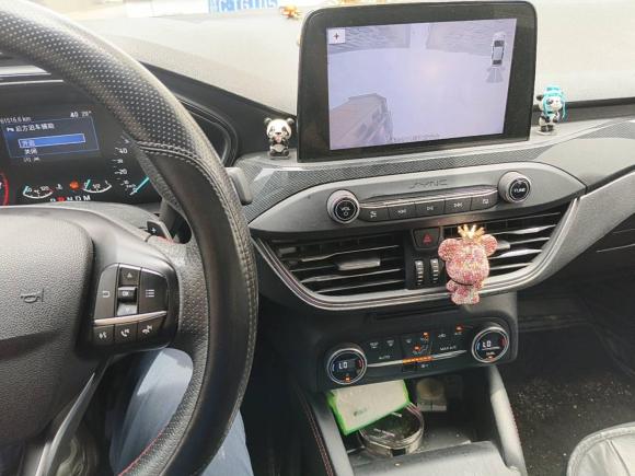 [义乌·浙G] 二手福特福克斯2019款 三厢 EcoBoost 180 自动ST Line