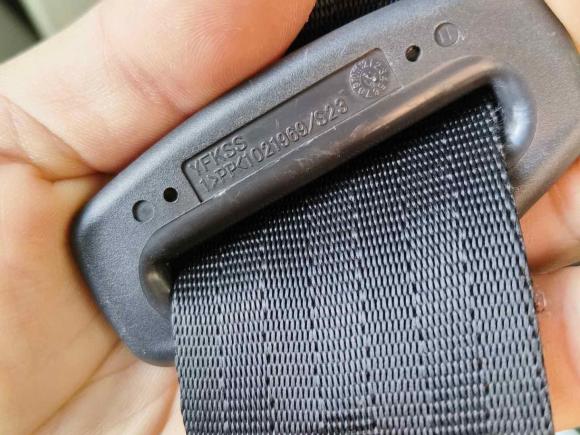 [佛山·粤E] 二手荣威荣威RX52016款 30T 四驱自动互联网智尊版