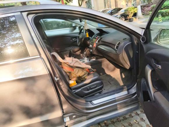 [上海·沪B] 二手讴歌讴歌RDX2016款 3.0L 四驱尊享版