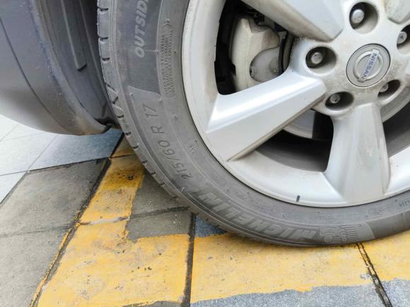 [成都·川A] 二手日产逍客2011款 2.0XV 雷 CVT 2WD