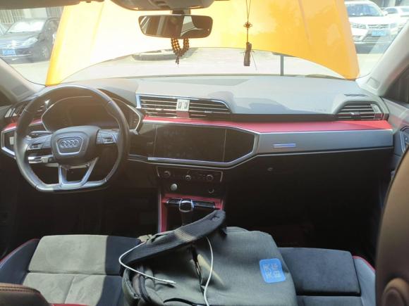 [广州·粤A] 二手奥迪奥迪Q32019款 35 TFSI 时尚动感型