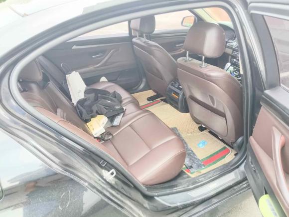 [济南·鲁A] 二手宝马宝马5系2014款 525Li 豪华设计套装