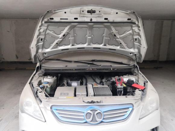 [上海·沪L] 二手北汽新能源北汽新能源EV2015款 EV160 轻快版