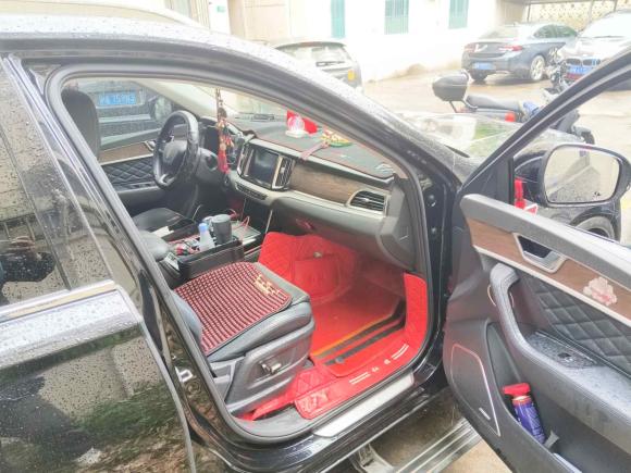 [上海·皖K] 二手红旗红旗HS72021款 2.0T DCT两驱智联旗享版