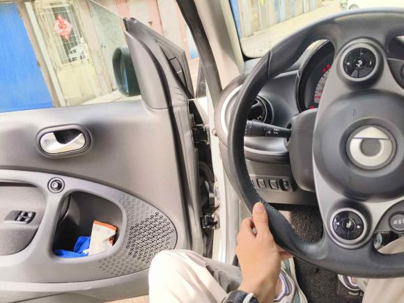 [南通·苏F] 二手smartsmart fortwo2018款 1.0L 52千瓦硬顶激情版 国V