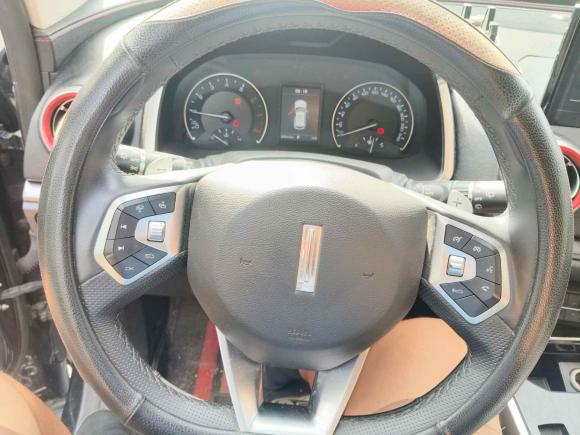 [青岛·鲁U] 二手魏牌魏牌 VV52017款 2.0T 超豪型