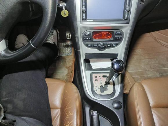 [合肥·沪C] 二手标致标致3072004款 CC 2.0