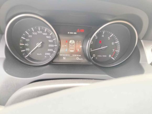 [北京·京M] 二手路虎揽胜极光2015款 2.0T 5门耀动版