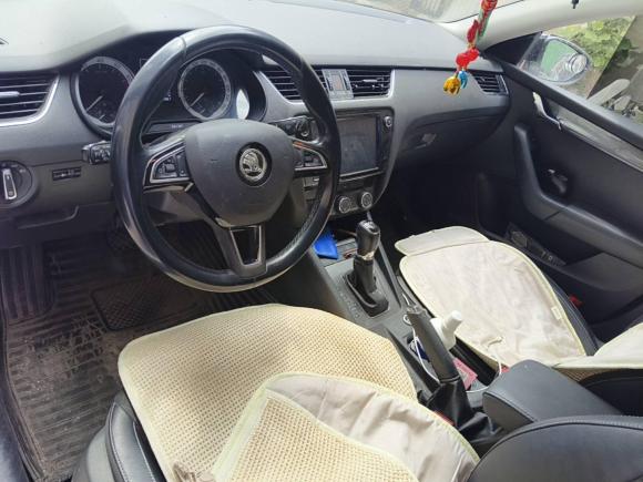 [济南·鲁A] 二手斯柯达明锐2018款 旅行车 TSI230 DSG豪华版