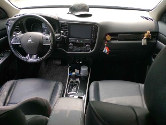 [上海·沪B] 二手三菱欧蓝德2019款 2.4L 四驱致享版 7座 国VI