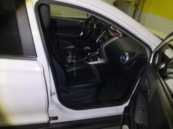 [无锡·苏B] 二手比亚迪元新能源2018款 EV360 智联悦酷型