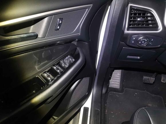 [深圳·粤B] 二手福特锐界2018款 EcoBoost 245 两驱铂锐型 5座
